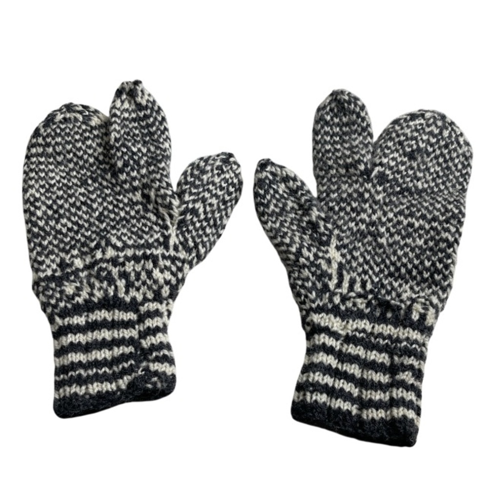 Hand Knit Men’s Wool Charcoal Grey White Mittens / Gloves Size Medium